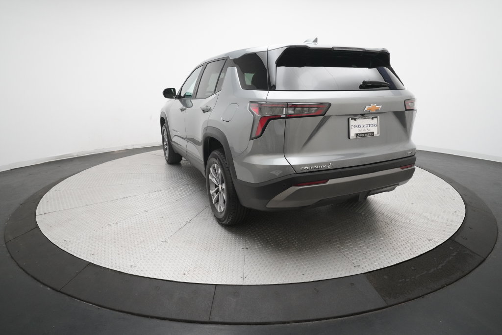 Used 2026 Chevrolet Equinox LT w/ Convenience Package II AWD/4WD image 32