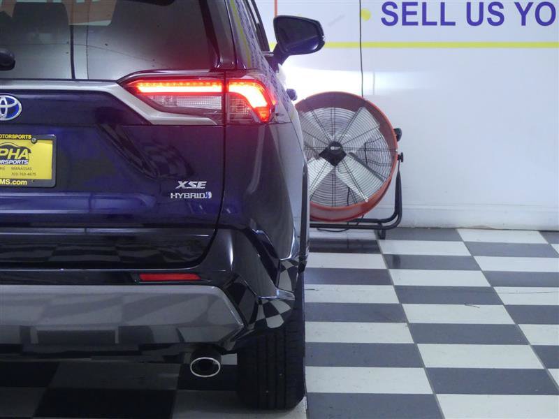 Used 2021 Toyota RAV4 XSE AWD/4WD image 34