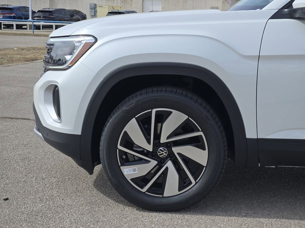 New 2026 Volkswagen Atlas SE FWD image 5