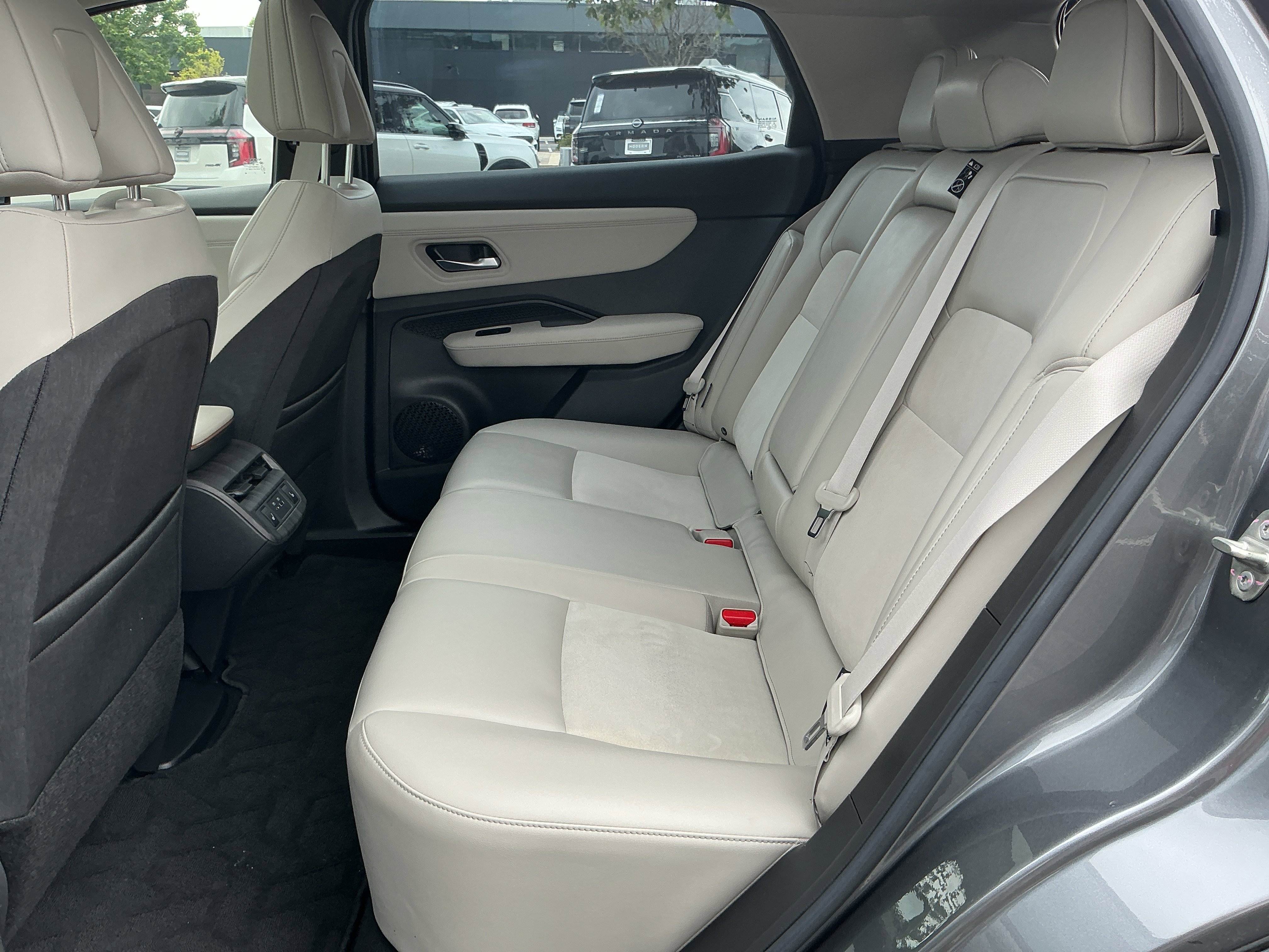 Certified 2023 Nissan Ariya FWD image 25