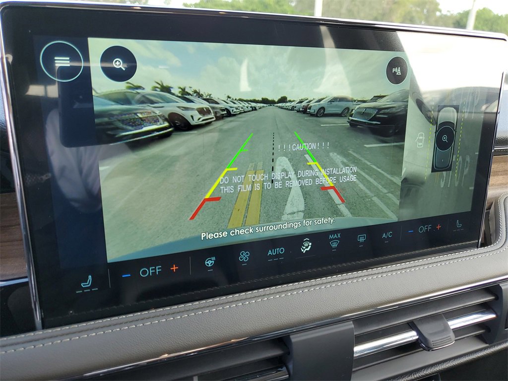 New 2026 Lincoln Corsair Reserve w/ Jet Appearance Package image 28