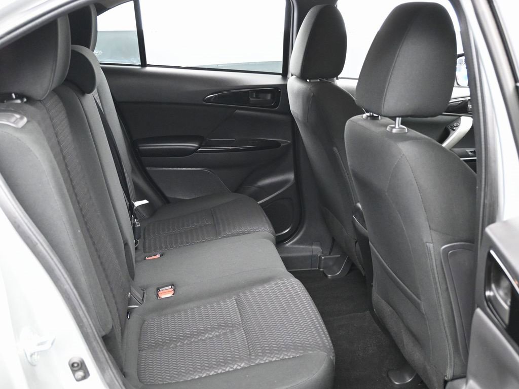 Used 2025 Mitsubishi Eclipse Cross LE image 30