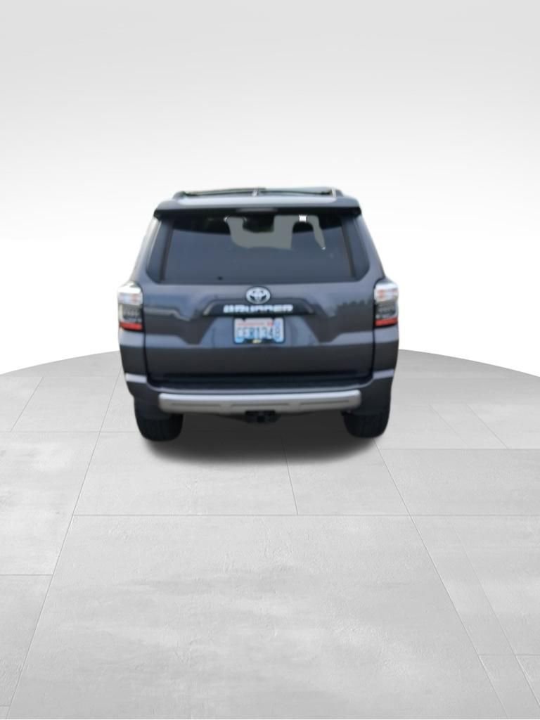 Used 2022 Toyota 4Runner TRD Off-Road Premium image 6