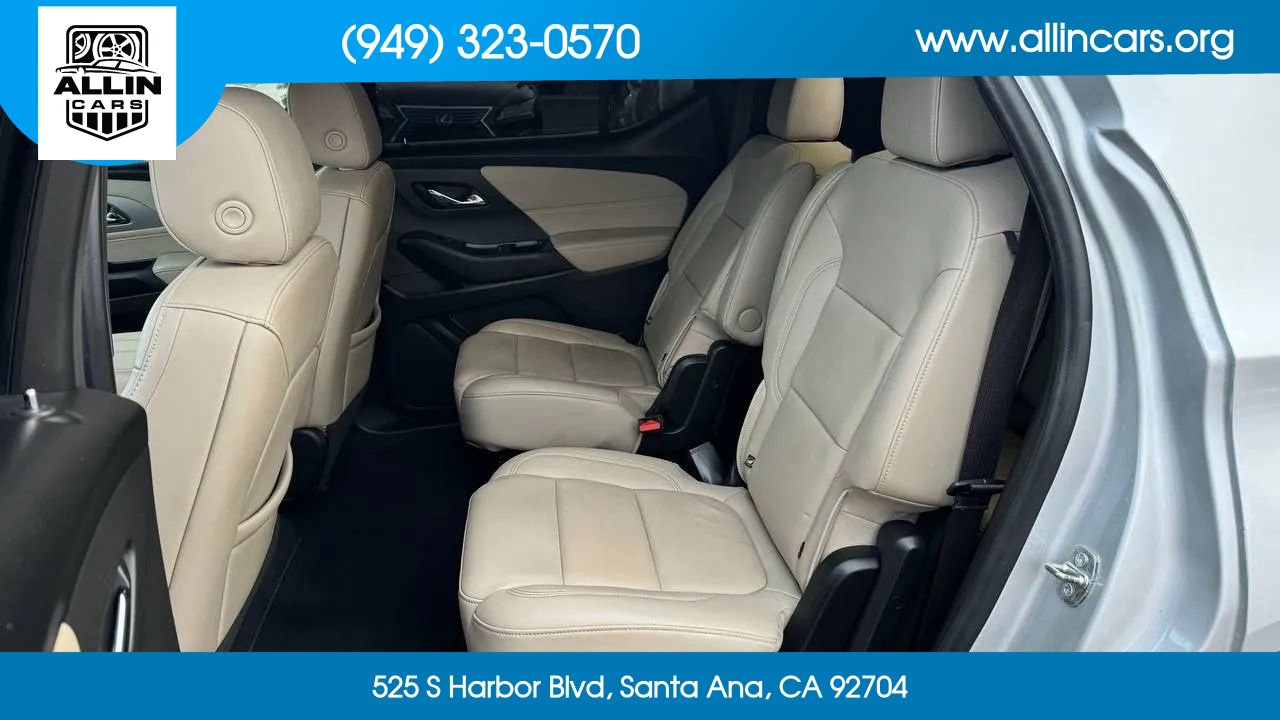 Used 2022 Chevrolet Traverse LT image 8
