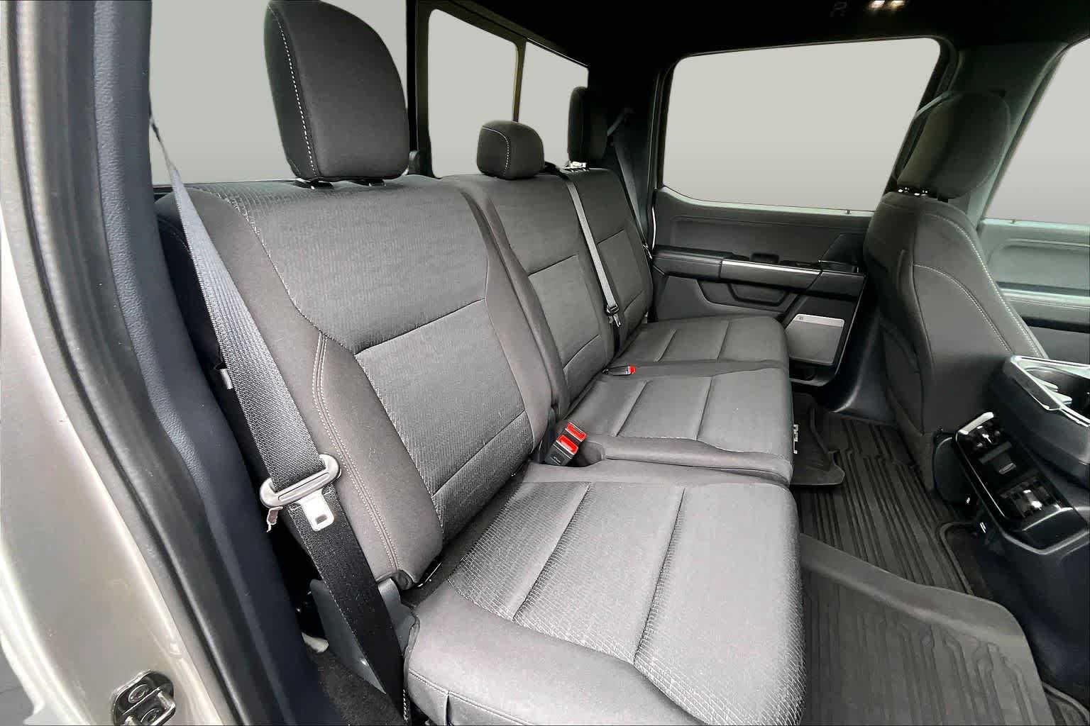 Used 2022 Ford F150 XLT w/ Equipment Group 302A High AWD/4WD image 19