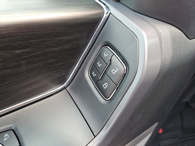 New 2025 Ford F150 Lightning Lariat image 20