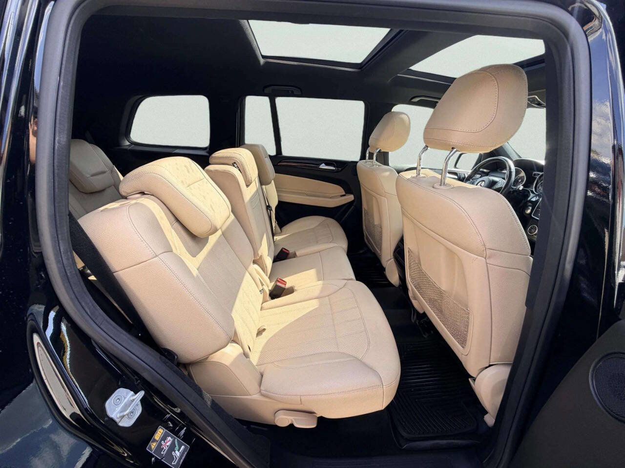 Used 2017 Mercedes-Benz GLS 450 4MATIC image 34