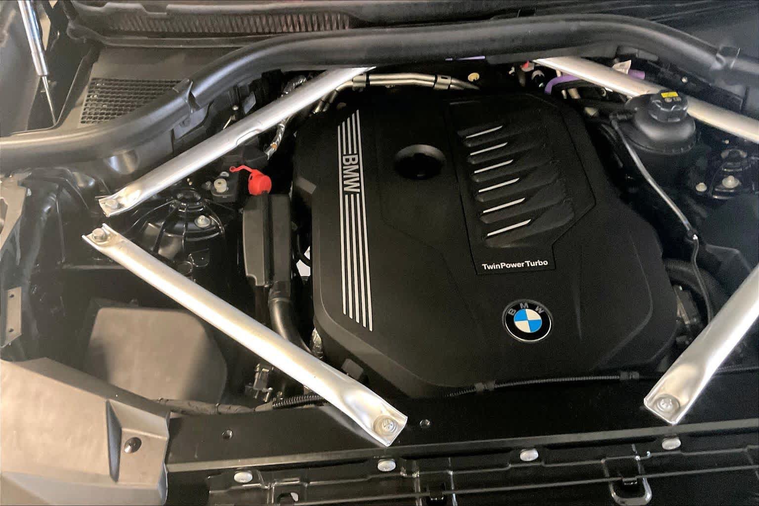 Used 2023 BMW X5 xDrive40i AWD/4WD image 29