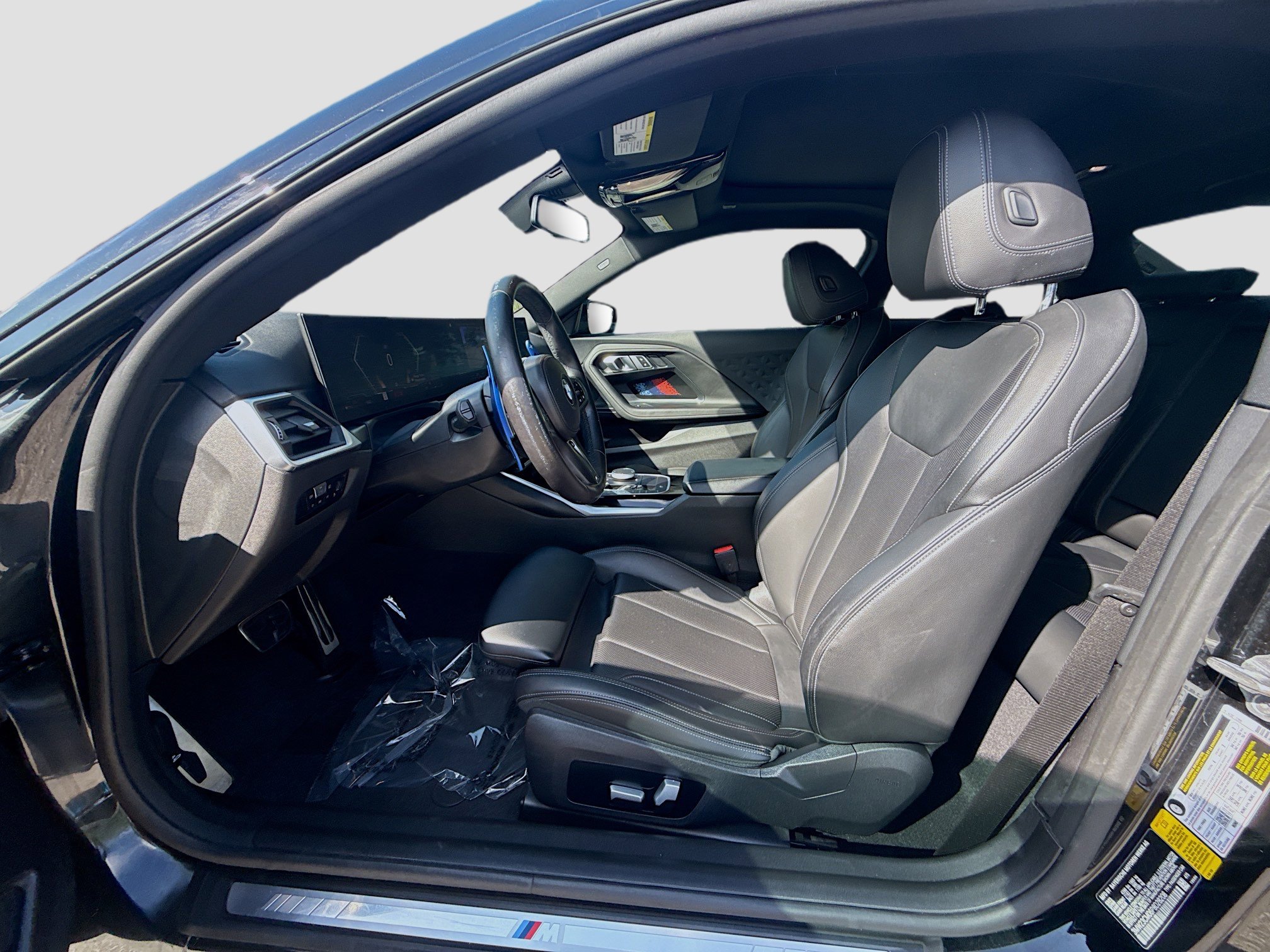 Used 2023 BMW 230i Coupe w/ M Sport Package RWD image 20
