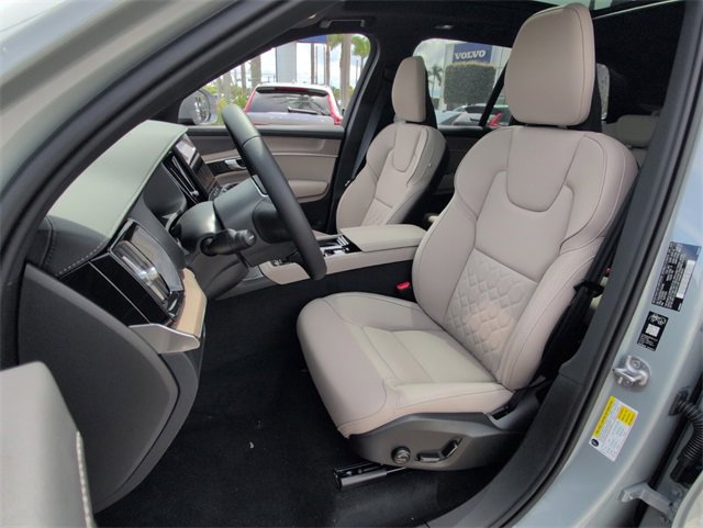 New 2026 Volvo XC90 T8 Plus image 5