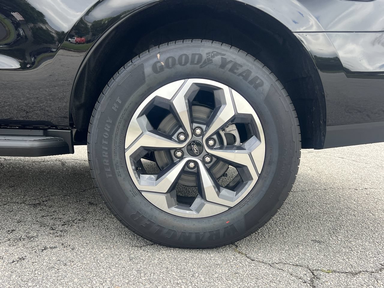 New 2027 Ford Expedition Active RWD image 29