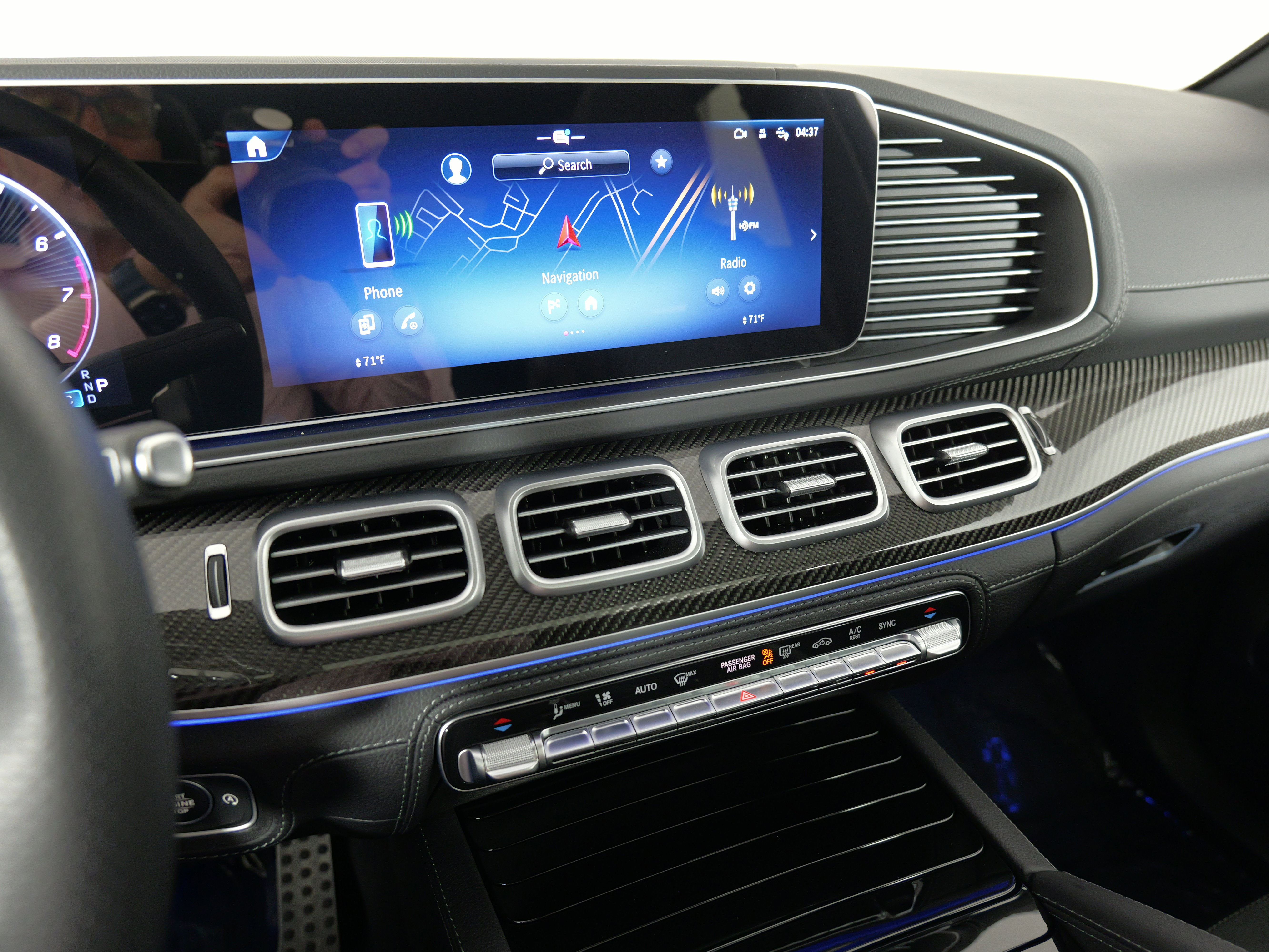 Used 2024 Mercedes-Benz GLE 53 AMG 4MATIC Coupe w/ Driver Assistance Package image 40
