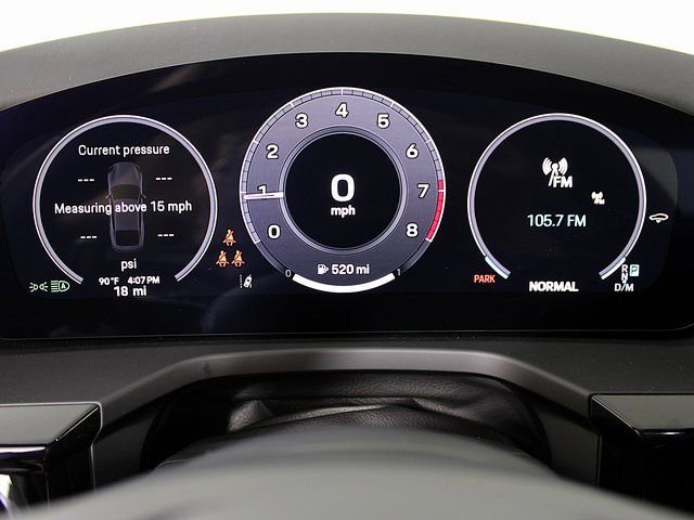 New 2025 Porsche Panamera 4 image 17