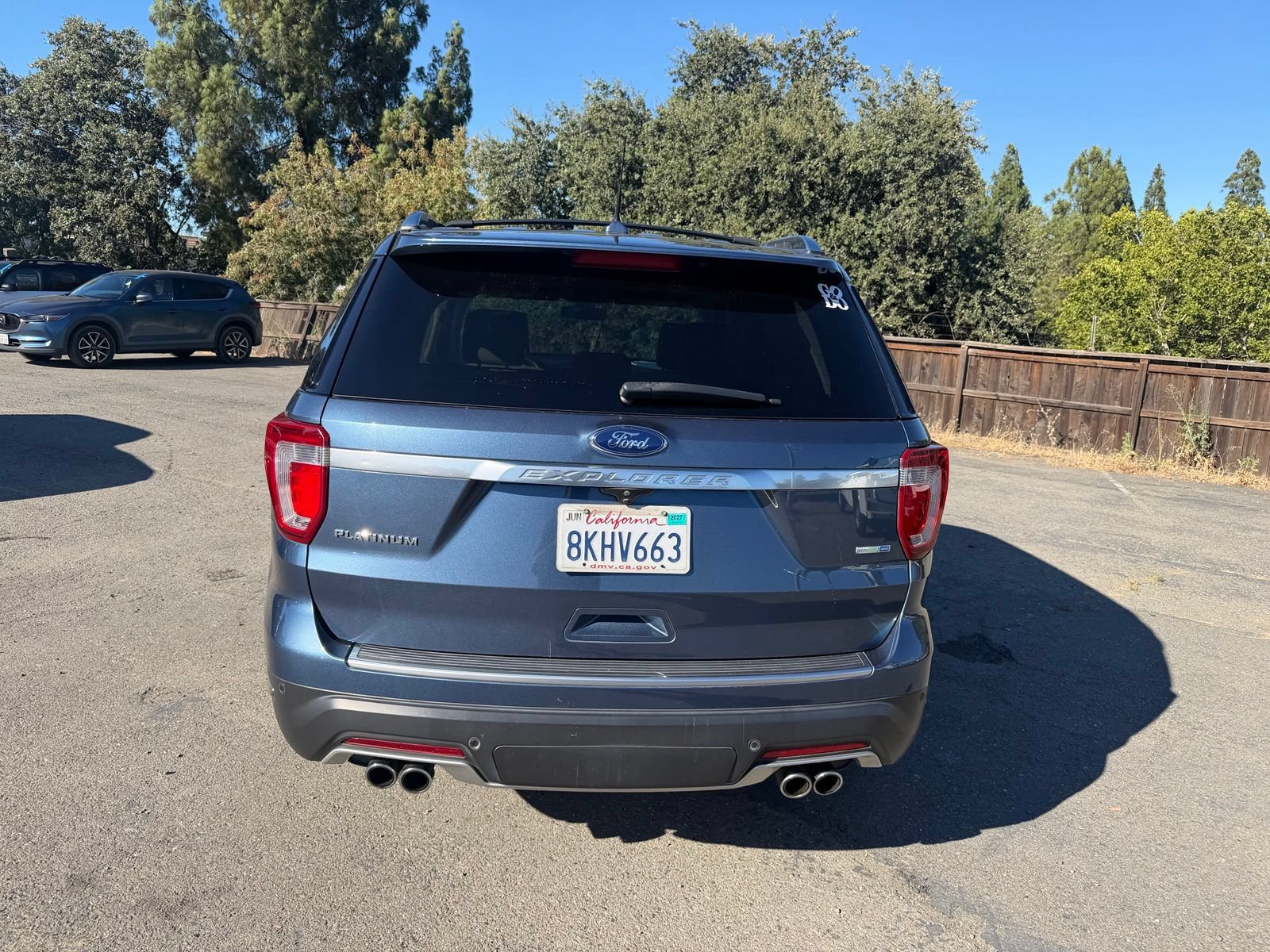 Used 2019 Ford Explorer Platinum AWD/4WD image 4