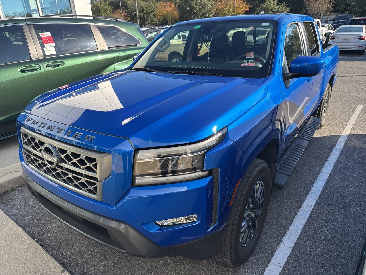 Used 2024 Nissan Frontier SL w/ Technology Package