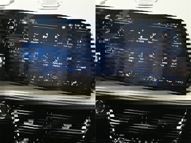 New 2026 Chevrolet Traverse LT w/ Enhanced Driving Package image 23