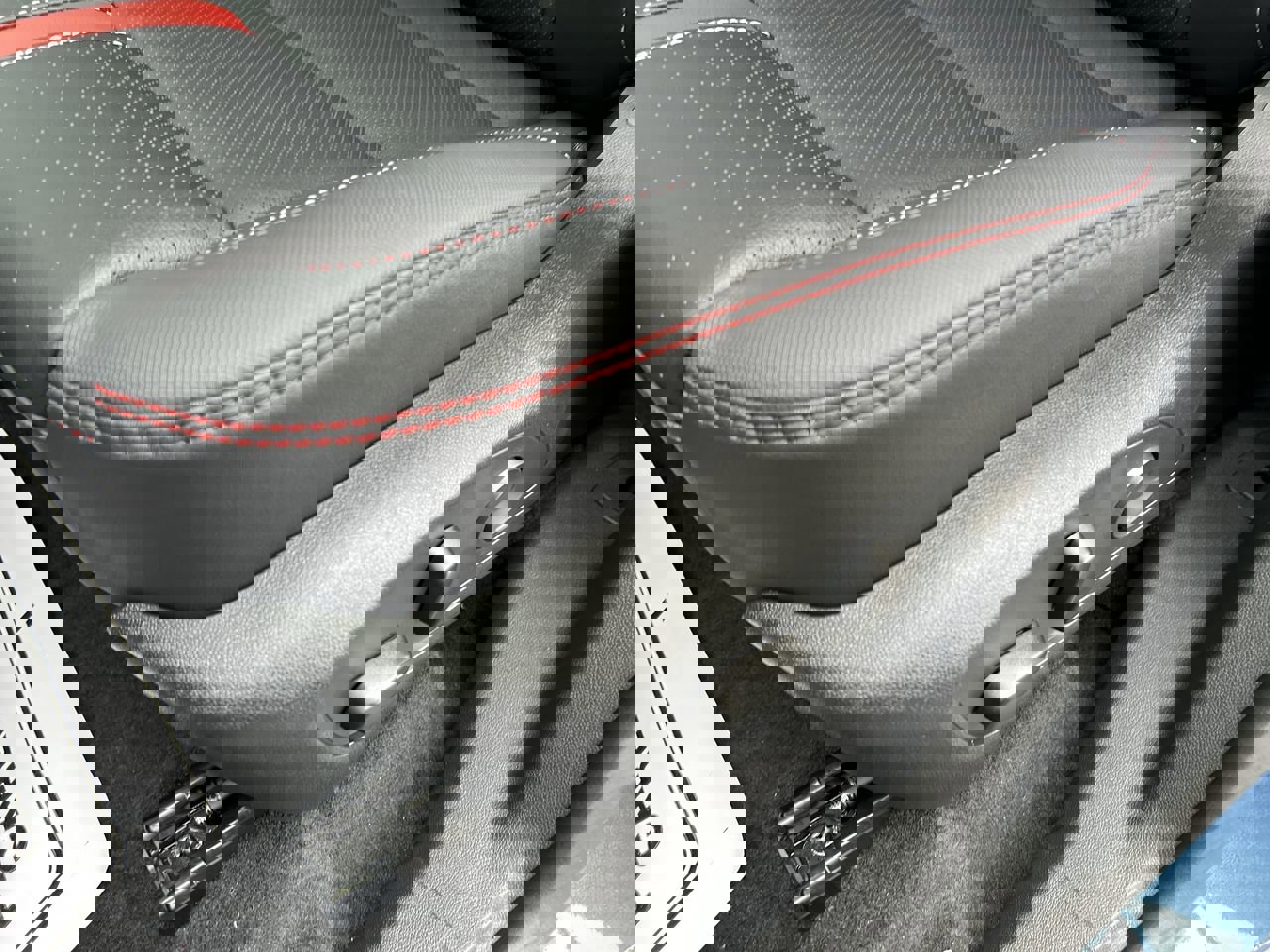 New 2026 Chevrolet Traverse RS w/ LPO, Floor Liner Package image 24