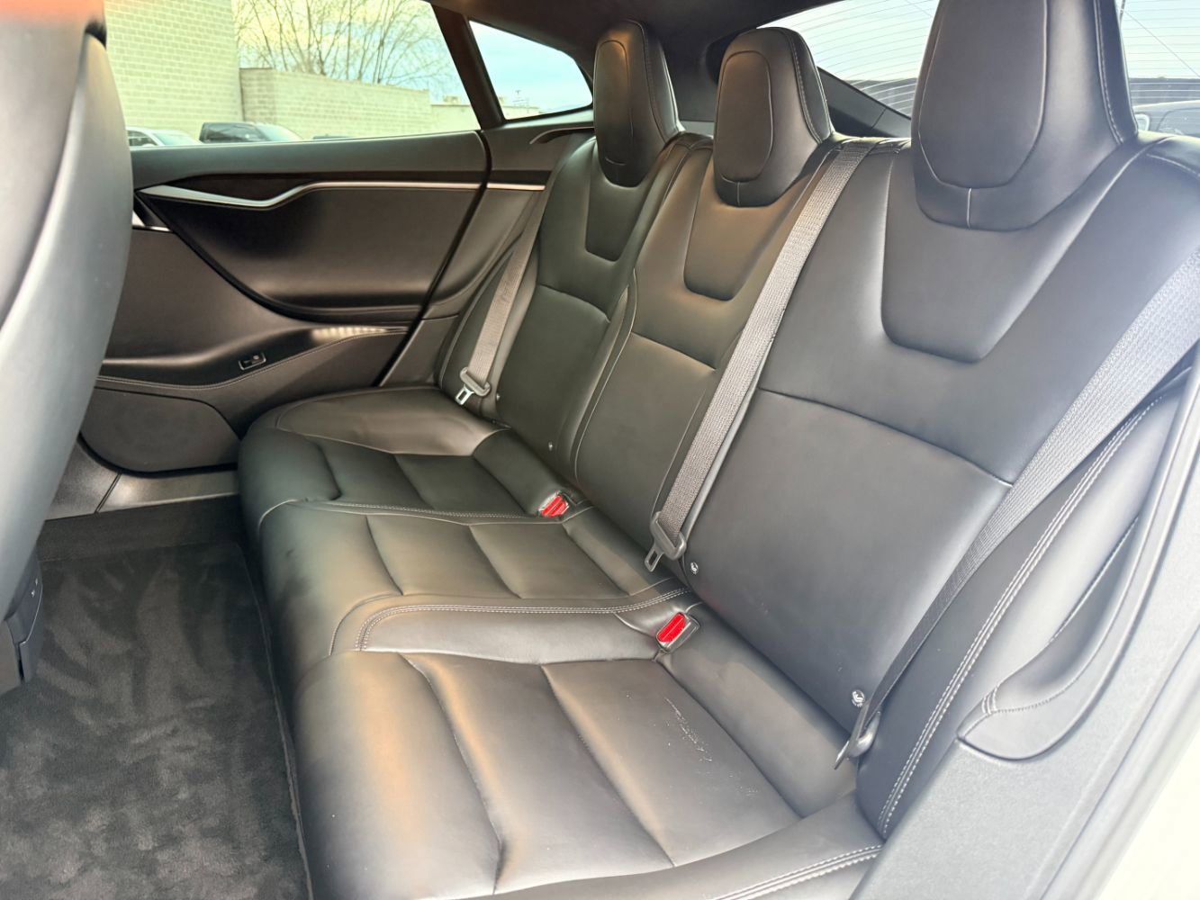 Used 2021 Tesla Model S Long Range Plus image 24