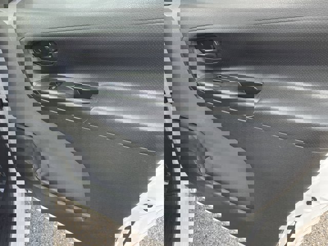 Used 2014 Nissan NV200 S w/ Cruise Control Package image 4