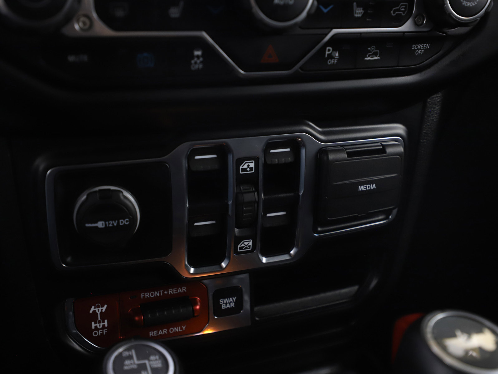 Used 2022 Jeep Wrangler Unlimited Rubicon 4xe w/ Cold Weather Group image 22