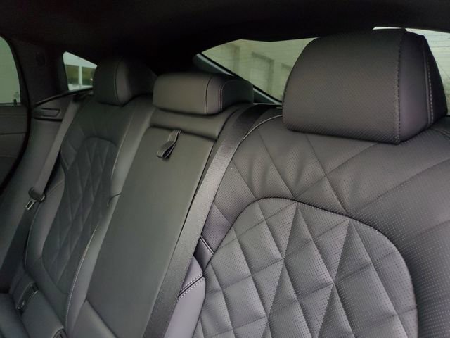Used 2025 BMW X6 M60i w/ Executive Package AWD/4WD image 16