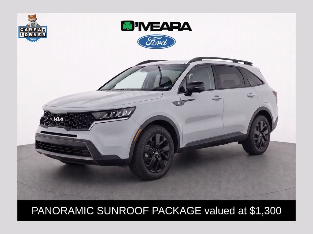 Used 2023 Kia Sorento S w/ Panoramic Sunroof Package