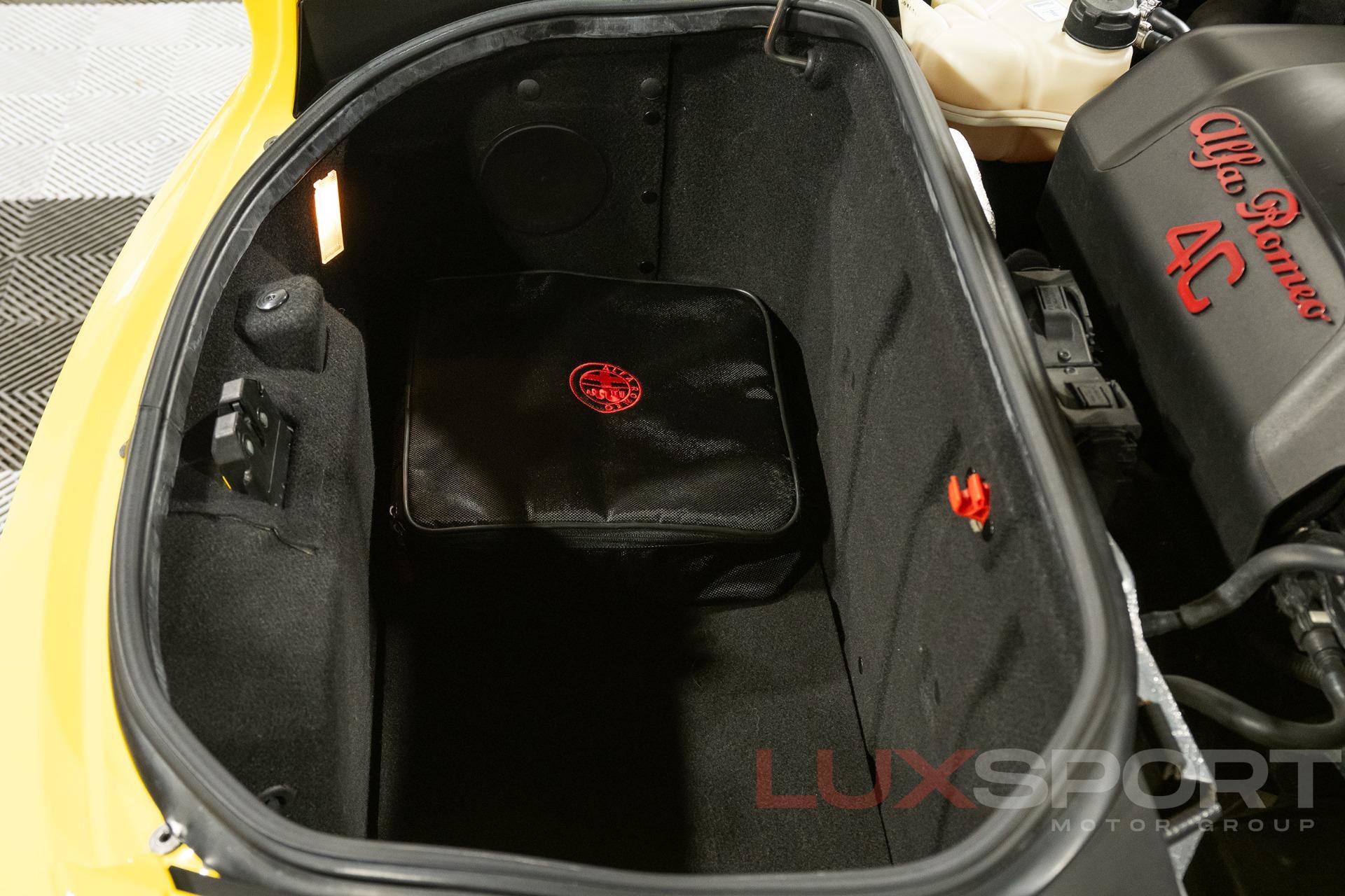 Used 2016 Alfa Romeo 4C Spider RWD image 61