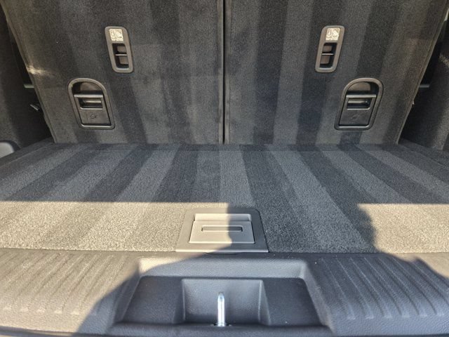 Certified 2026 Acura MDX w/ Technology Package FWD image 35