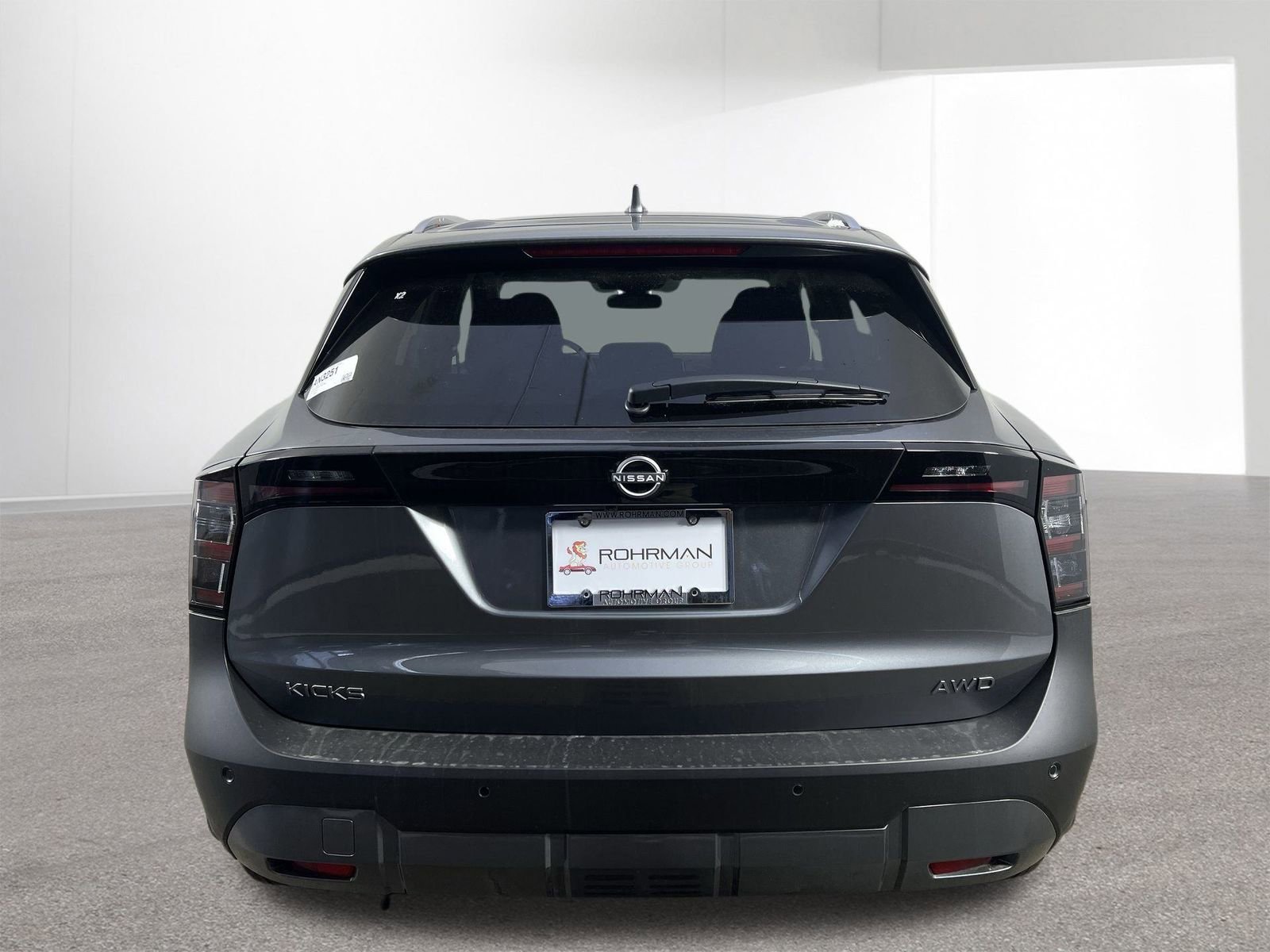 New 2025 Nissan Kicks SV w/ SV Premium Package image 31