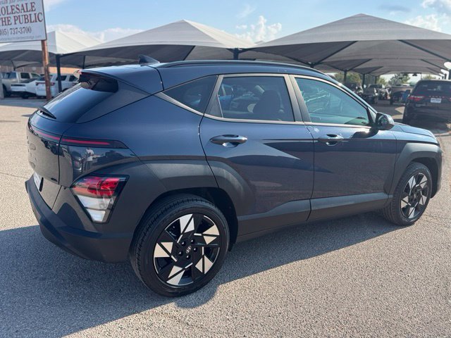 Used 2025 Hyundai Kona SEL FWD image 6