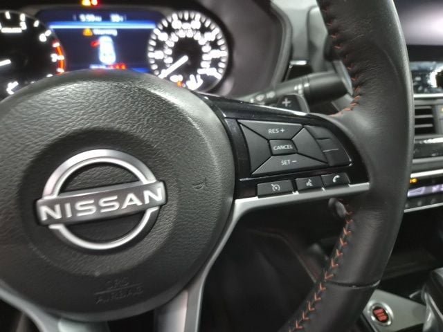 Used 2025 Nissan Altima 2.5 SR w/ SR Premium Package image 21