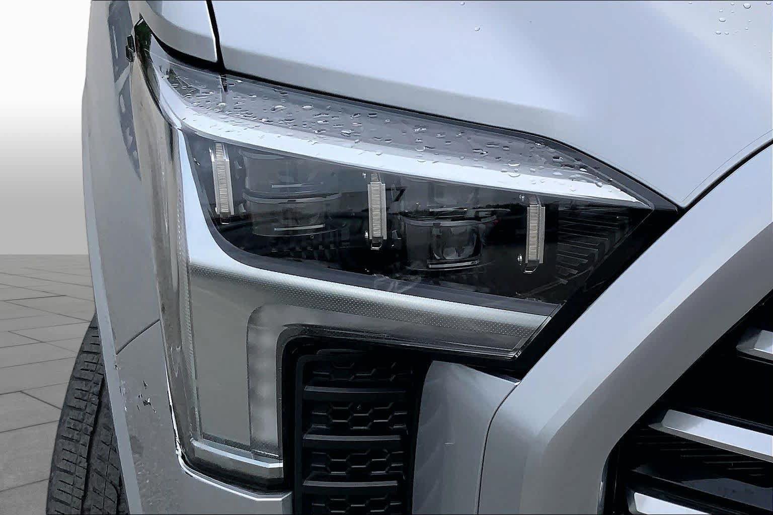 Used 2023 Toyota Tundra Capstone AWD/4WD image 26