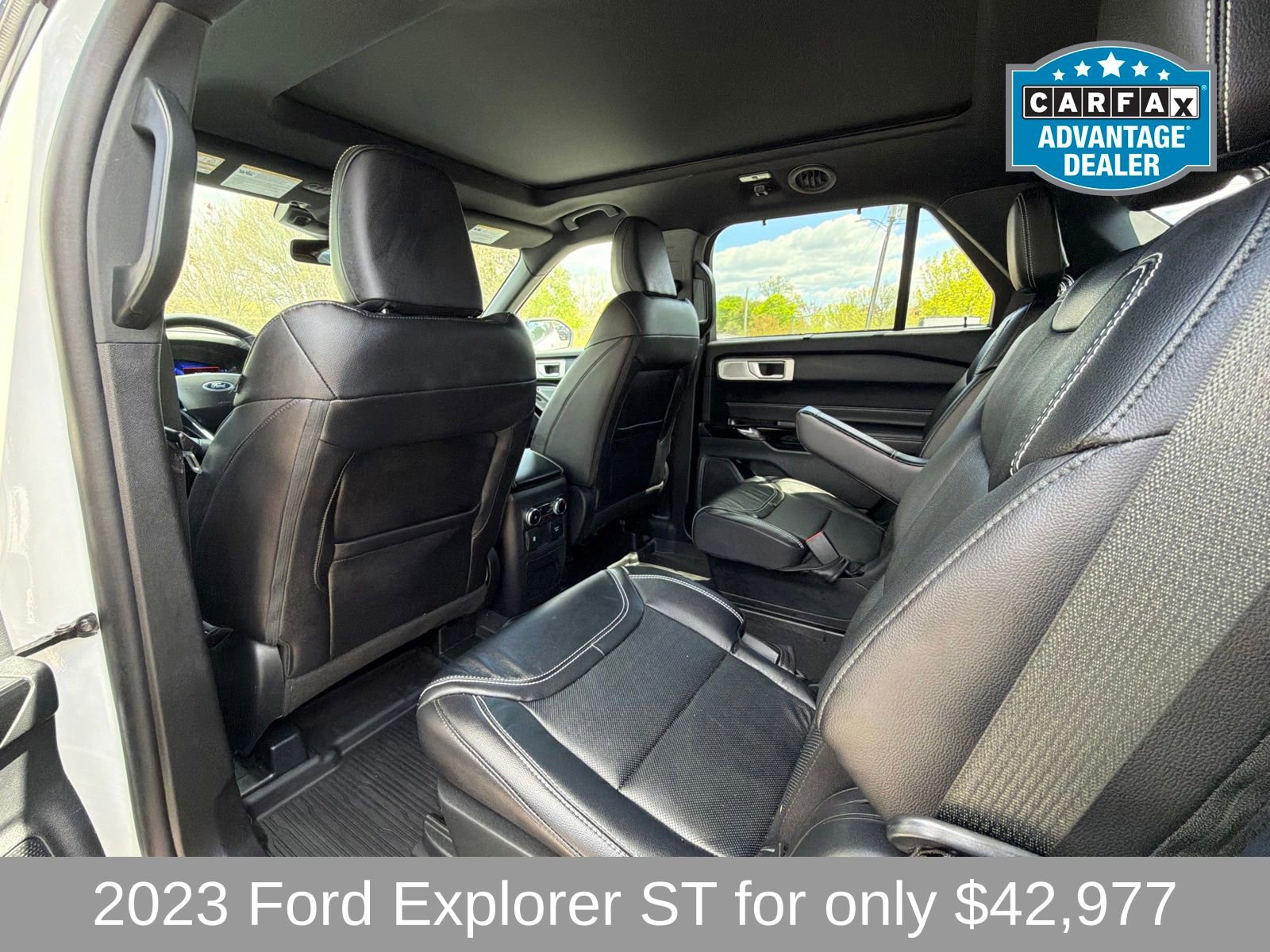 Used 2023 Ford Explorer ST w/ Equipment Group 401A AWD/4WD image 11