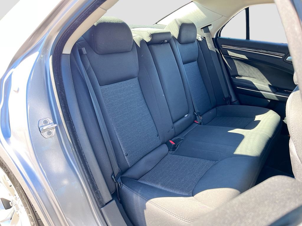 Certified 2018 Chrysler 300 Touring image 24