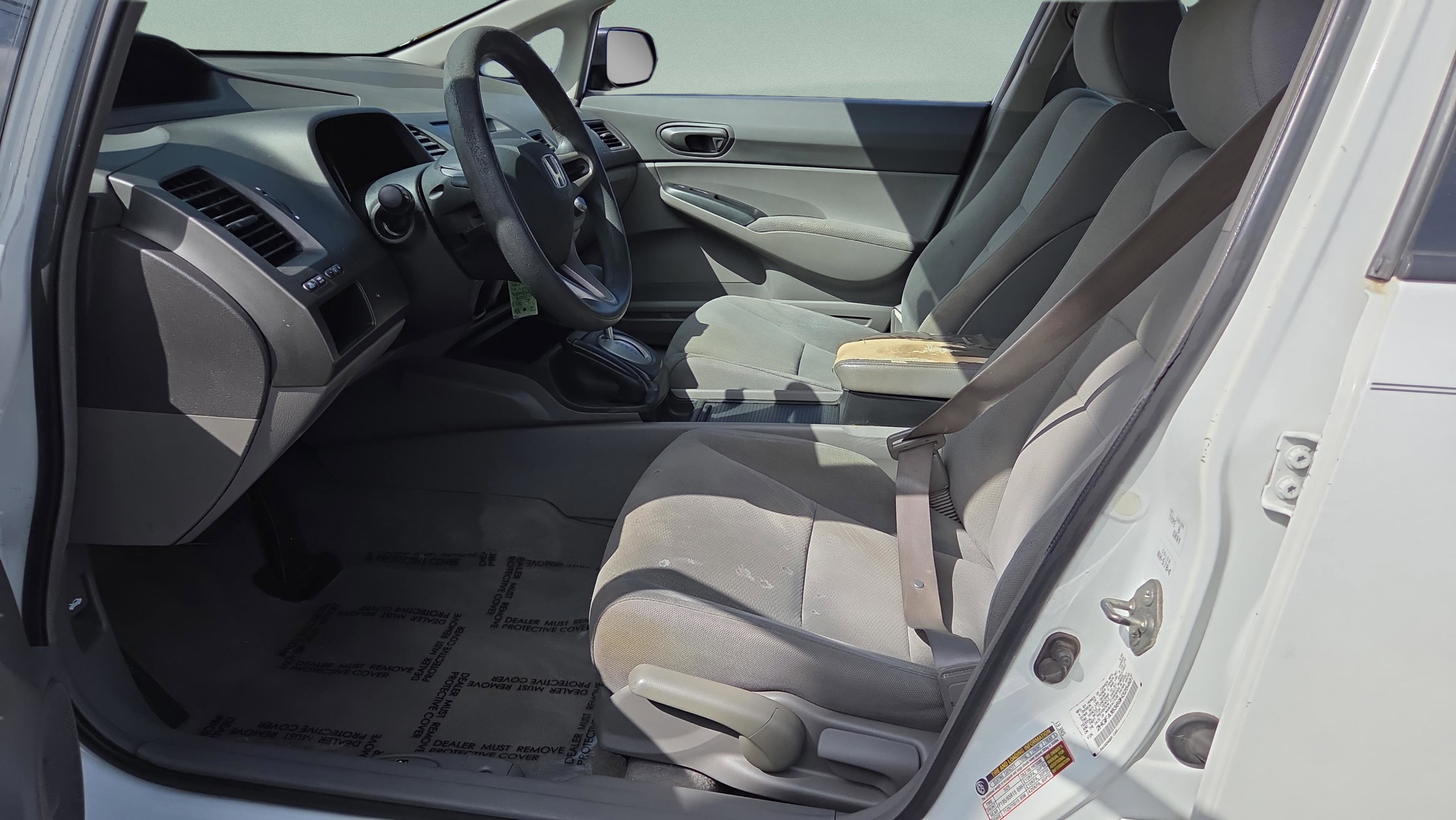 Used 2009 Honda Civic DX-VP image 8