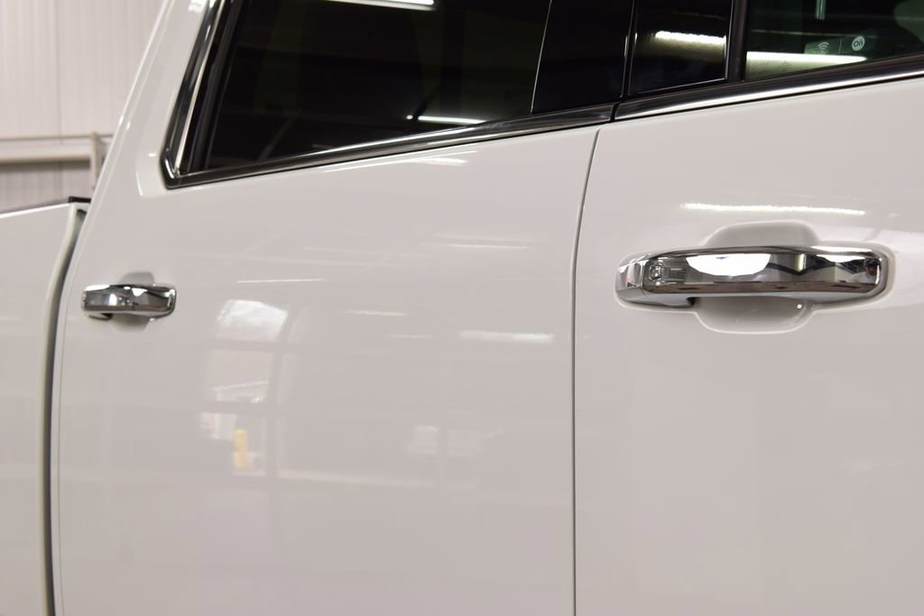 Used 2023 GMC Sierra 3500 Denali image 19