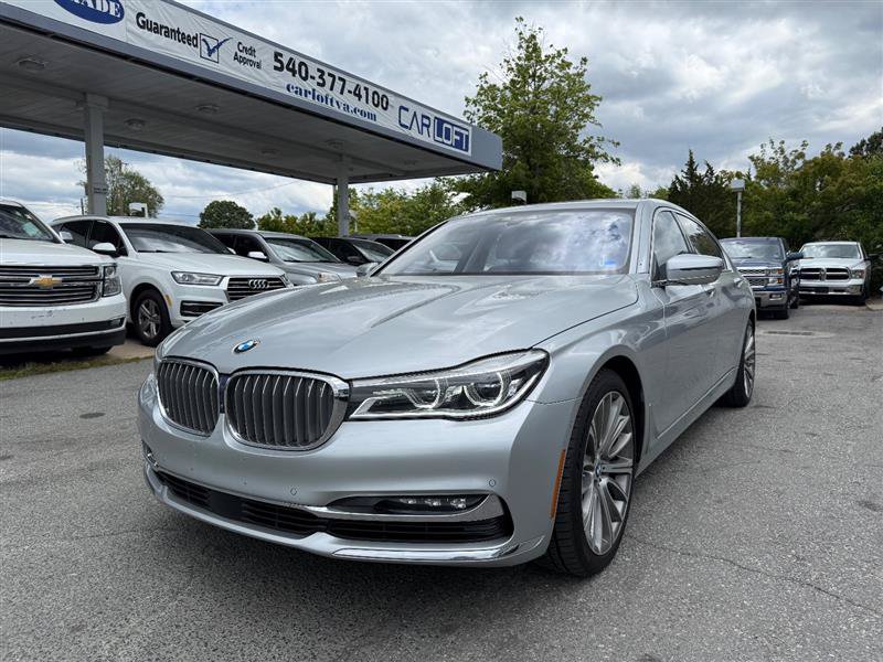 Used 2018 BMW 750Li xDrive AWD/4WD image 1