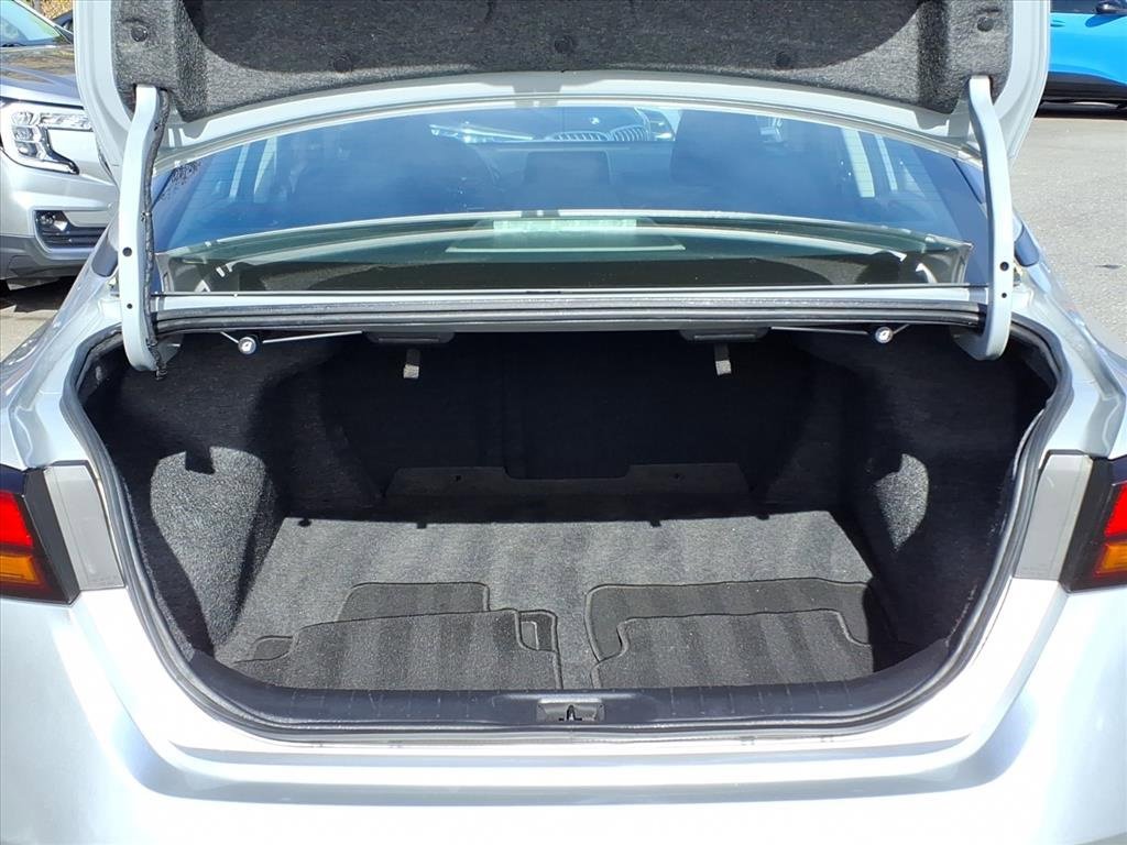 Used 2024 Nissan Altima 2.5 SV image 21