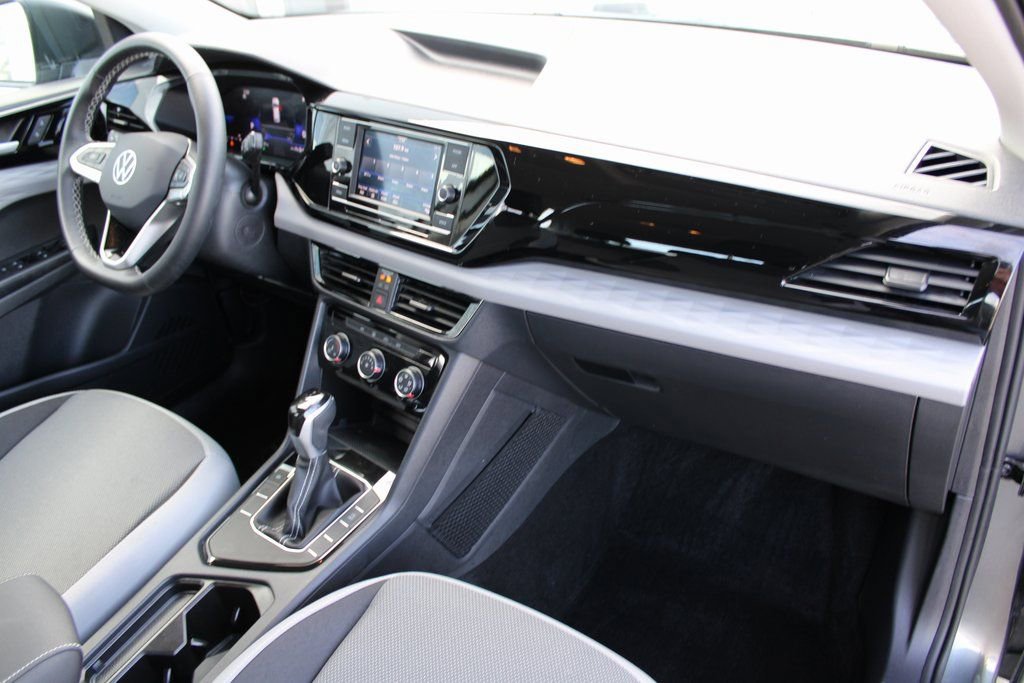 Certified 2024 Volkswagen Taos S image 26