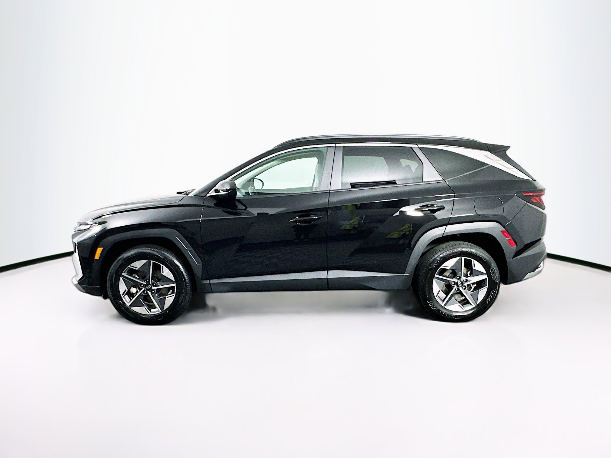 Used 2025 Hyundai Tucson SEL image 4