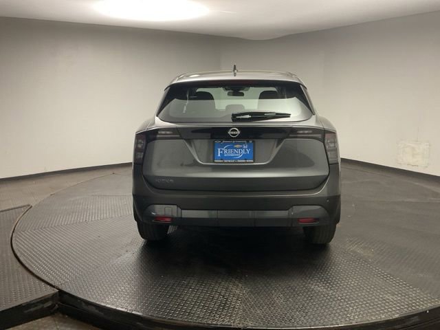 Used 2025 Nissan Kicks S FWD image 7