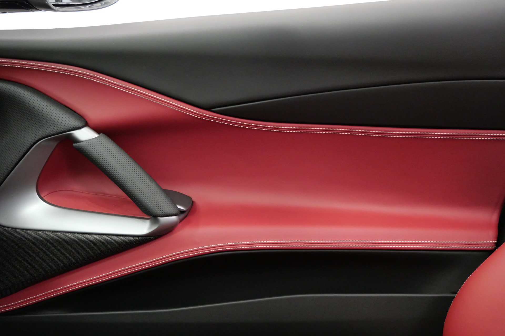 Used 2021 Ferrari 812 GTS RWD image 30