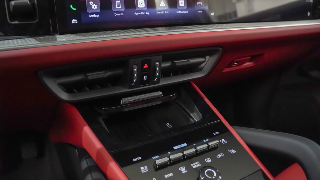 New 2026 Porsche Cayenne E-Hybrid Coupe image 32