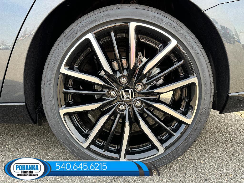 New 2026 Honda Accord Hybrid Touring image 13