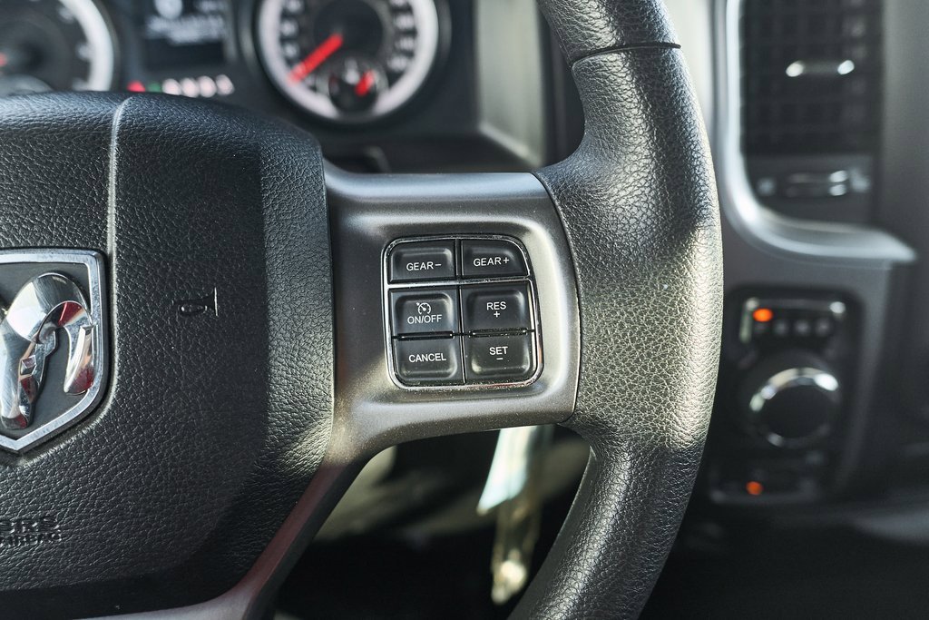 Used 2024 RAM 1500 Classic Warlock image 40