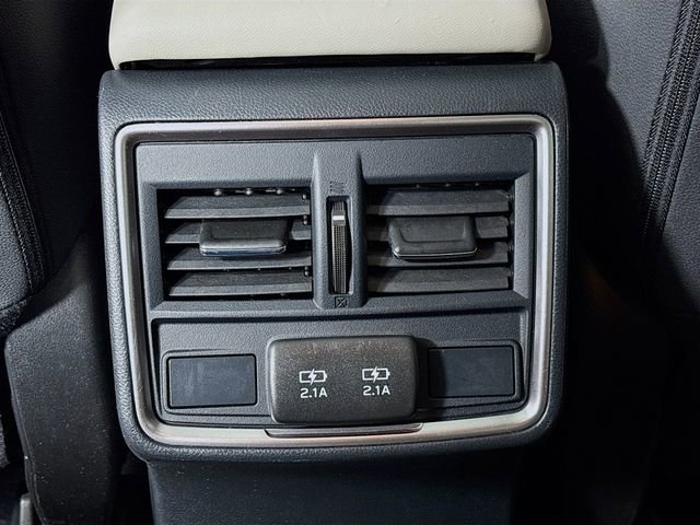 Used 2019 Subaru Forester Premium image 27