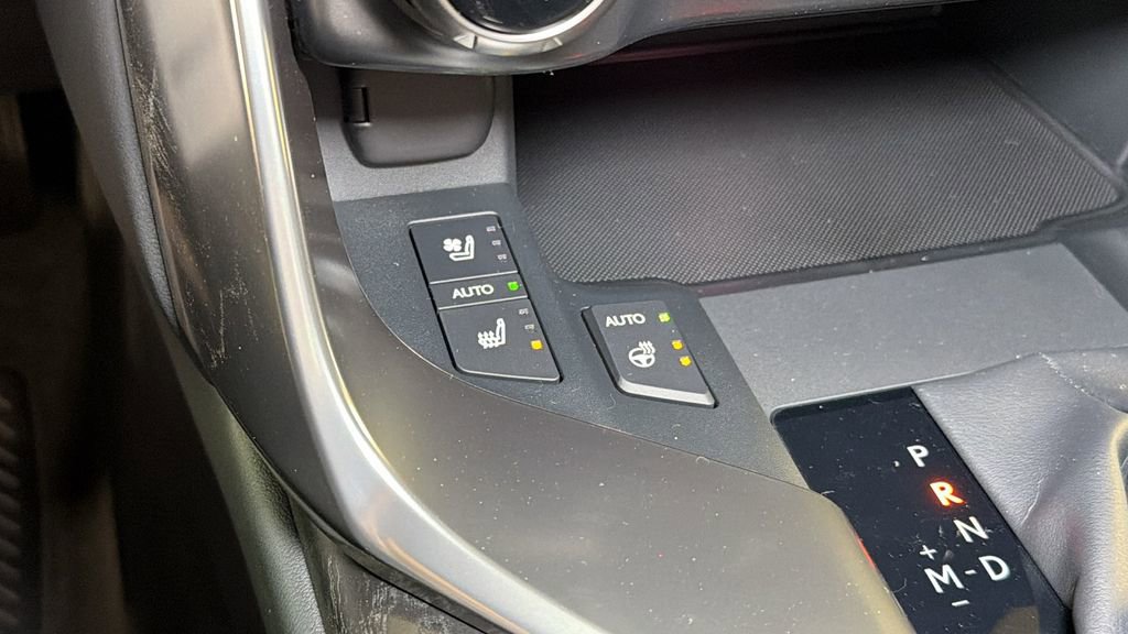 New 2026 Lexus LX 600 4WD w/ Luxury Package image 21