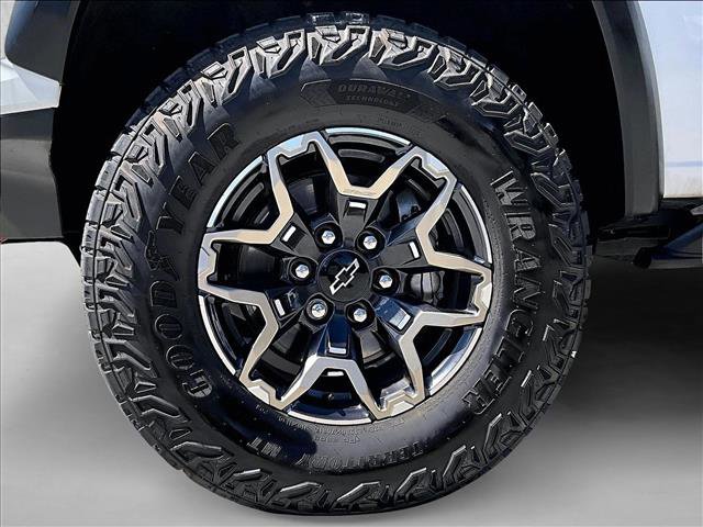 Certified 2024 Chevrolet Colorado ZR2 image 10