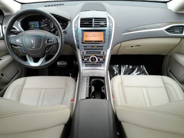 Used 2019 Lincoln MKZ Reserve w/ Reserve Plus Package image 3