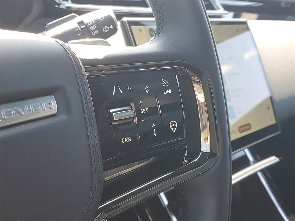 New 2026 Land Rover Range Rover Velar Dynamic SE image 15